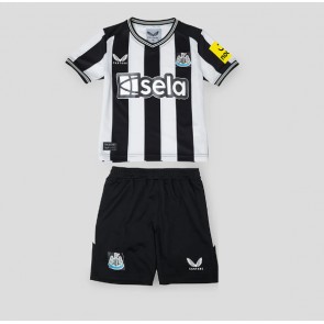 Maillot de foot Newcastle United Domicile enfant 2023-24 Manches Courte (+ pantalon court)